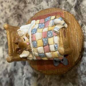 Wee Forest Folk Tuckered Out! M-136A; Retired 1993; Excellent Cond.